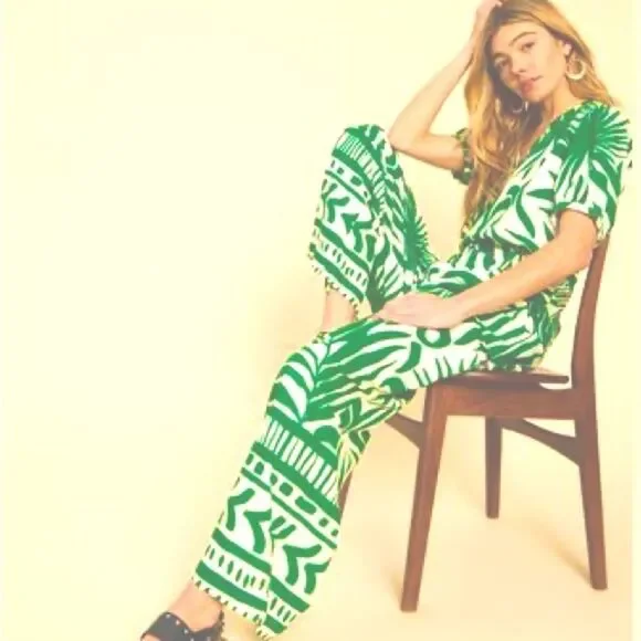 NWT Coord Set Sunburst Kiss White/Green Wide Pants Tropical Palm Print SET - Picture 1 of 8